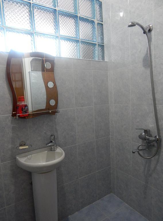 Ineza'S Guest House Stepancminda Zewnętrze zdjęcie